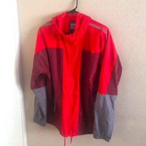 Beautiful Giant Red/Maroon/Grey Windbreaker Jacket Men’s L